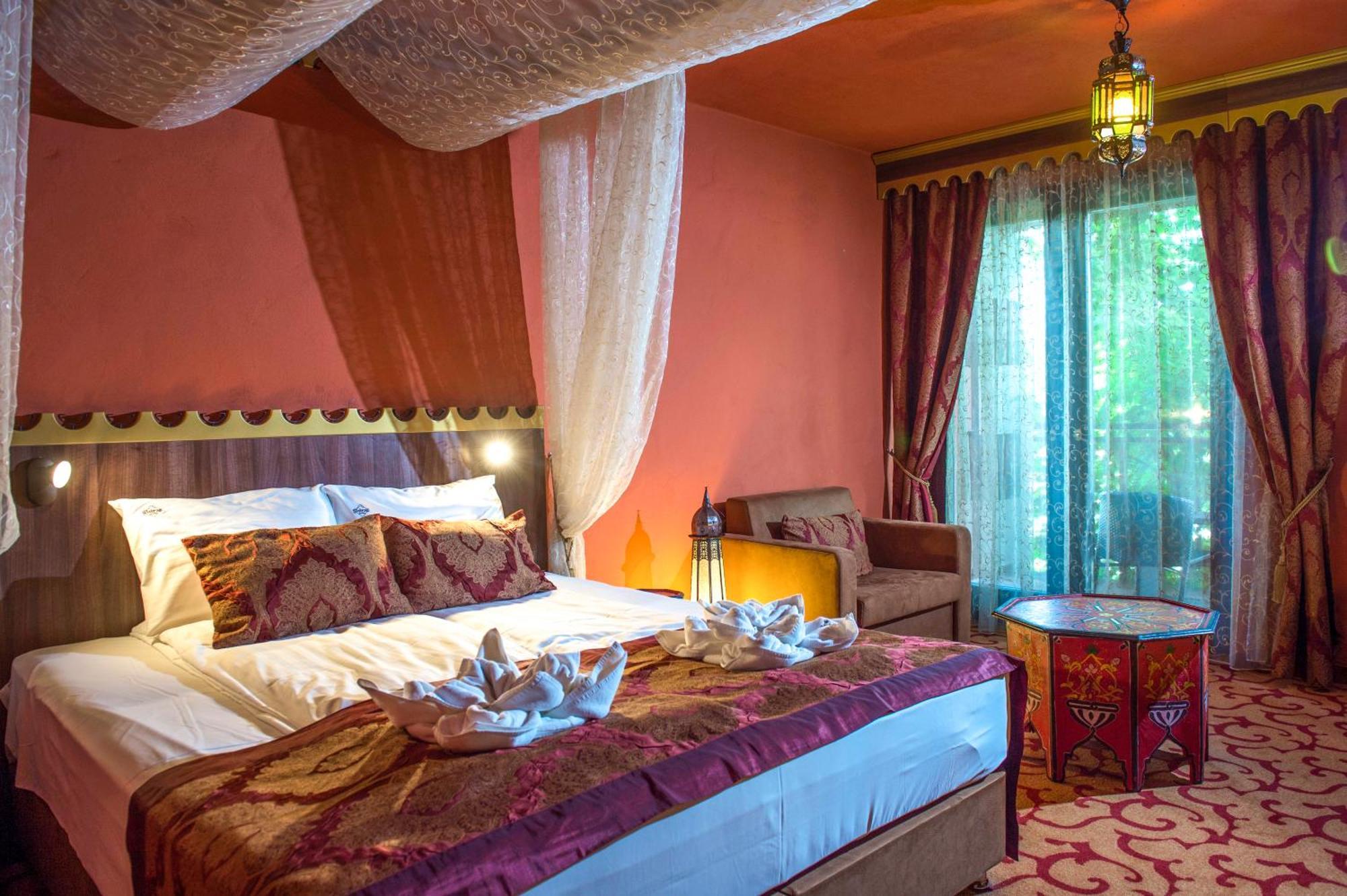 Meses Shiraz Hotel Superior-Adults Only Egerszalok Exterior photo